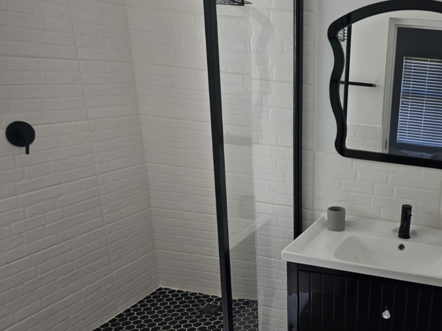 3 Bedroom Property for Sale in Britannia Bay Western Cape